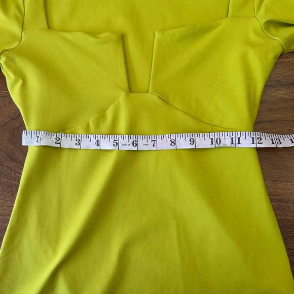 Susana Monaco Square Sweetheart Top Women’s Large Endive Long Sleeve Pullover - Picture 11 of 12